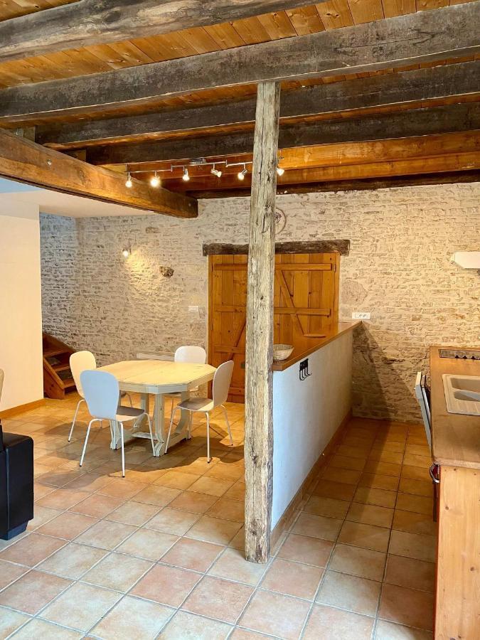 Domaine De La Laigne - Spa Asnières-la-Giraud Exterior foto