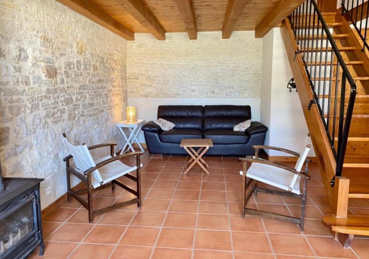 Domaine De La Laigne - Spa Asnières-la-Giraud Exterior foto